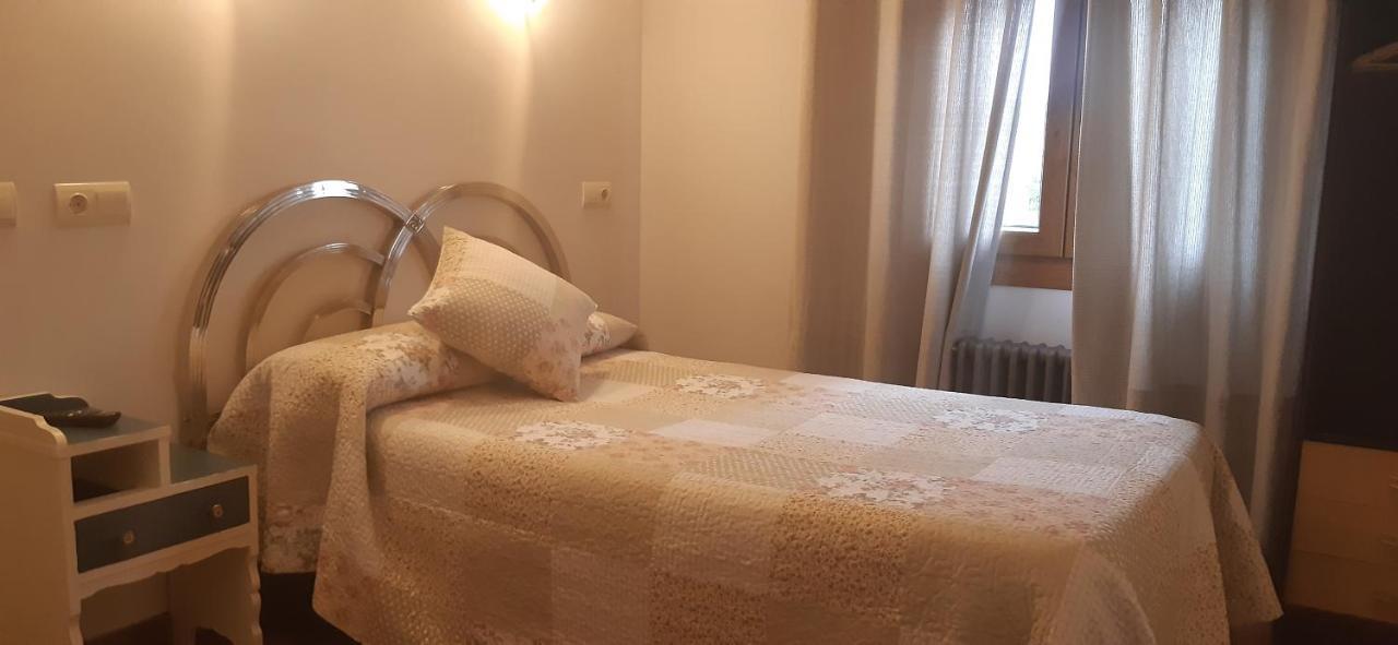 La Parra De Pepa Guest House Cercedilla Bagian luar foto